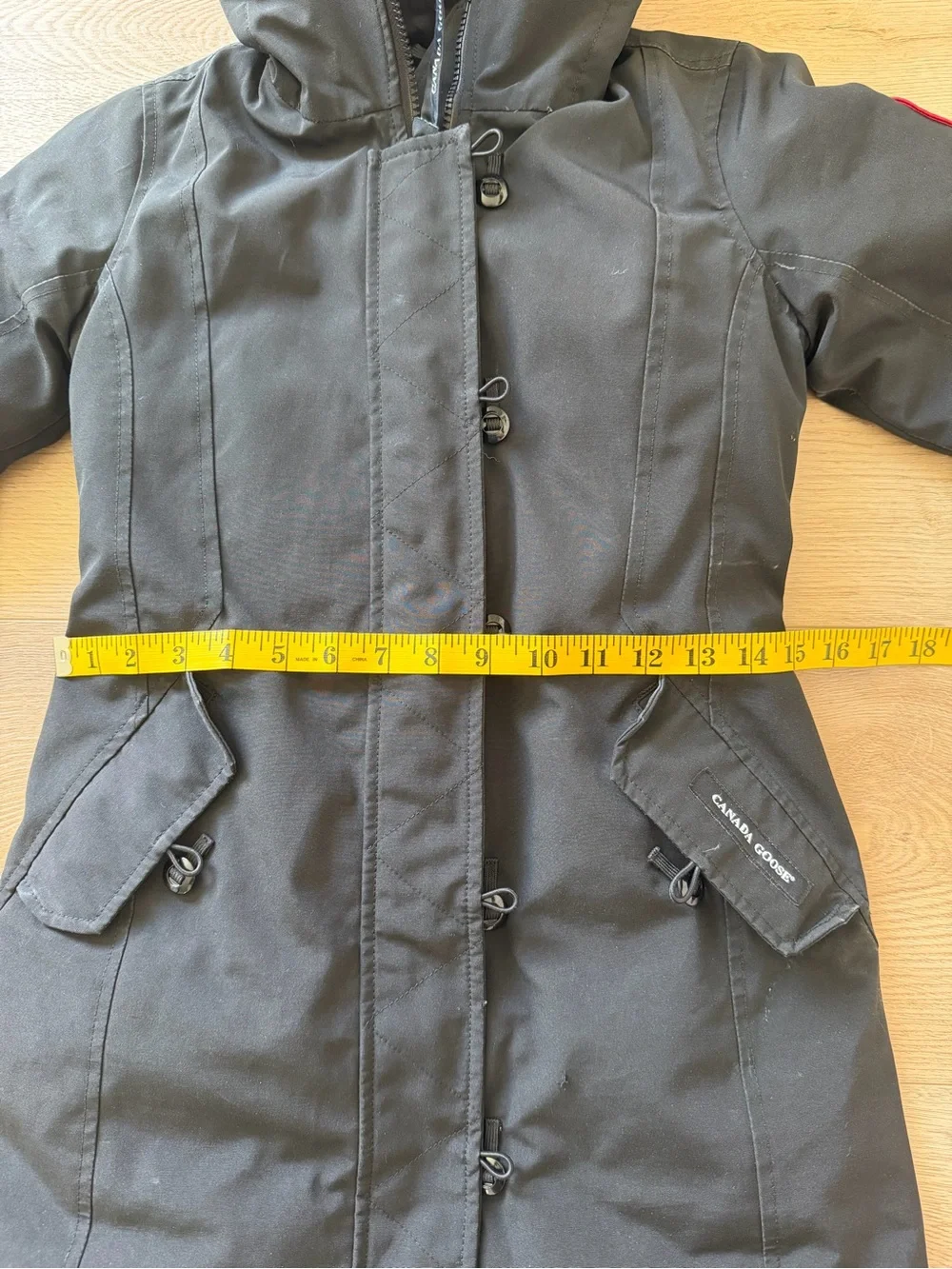 Canada Goose Kids 10/12 Medium Black Hooded Long Puffer Coat